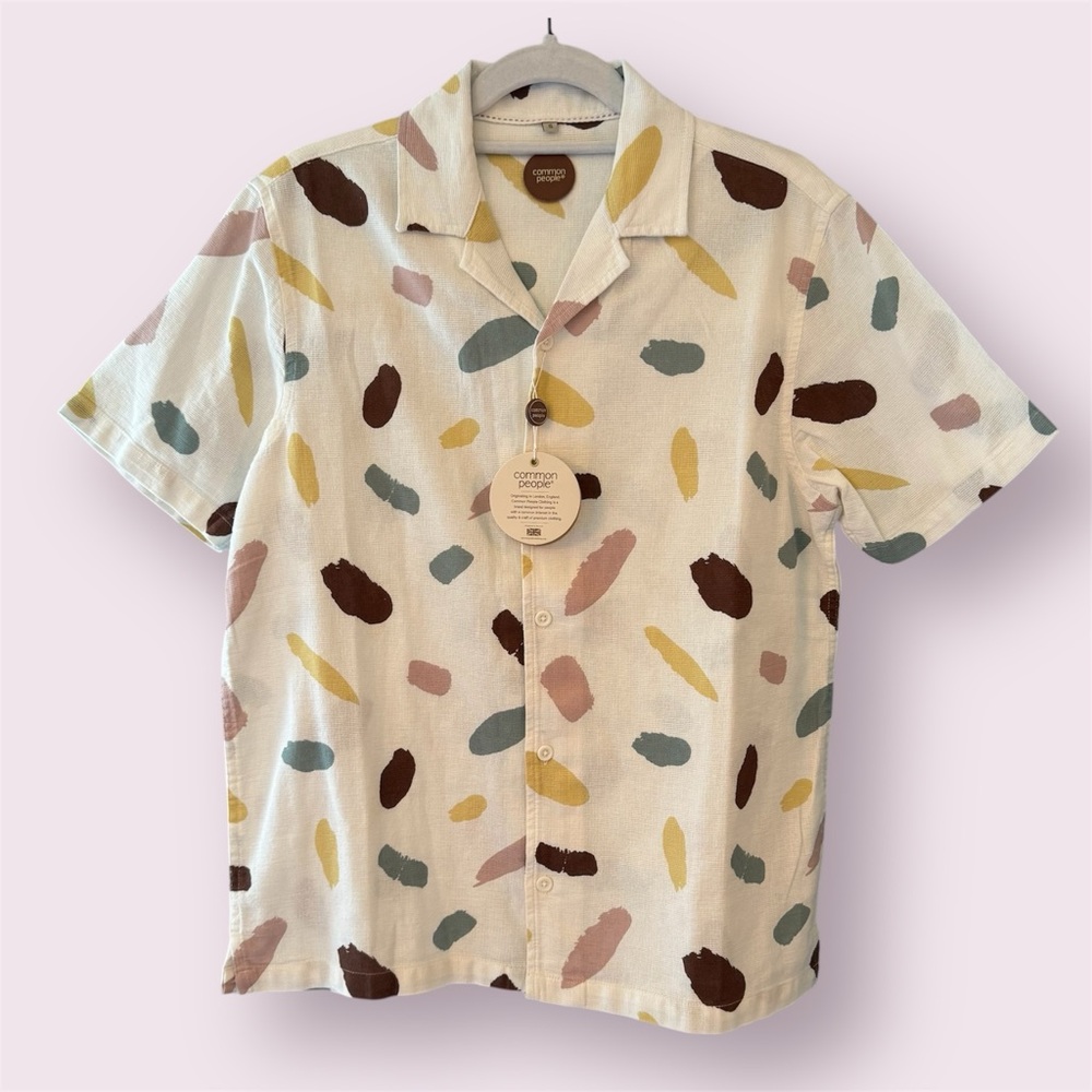 Common People Contour Button Front Shirt Men’s Size Small Ecru Muted Textured